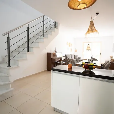 Casa Frida Townhouse Mit Grosser Poollandschaft בית נופש *