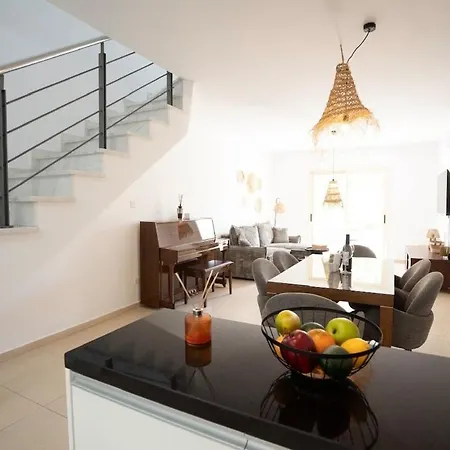 Casa Frida Townhouse Mit Grosser Poollandschaft
